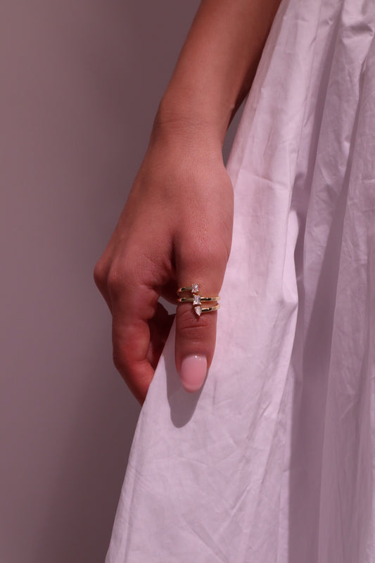 THE LOLO RING